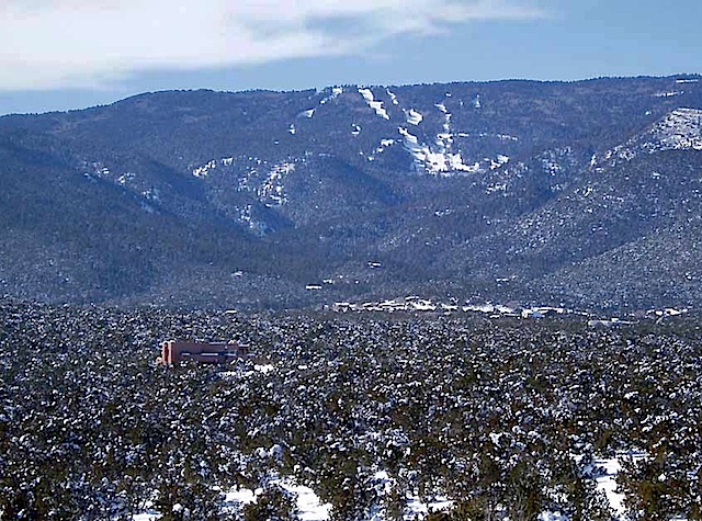 Sandia-Ski-from-SPCE